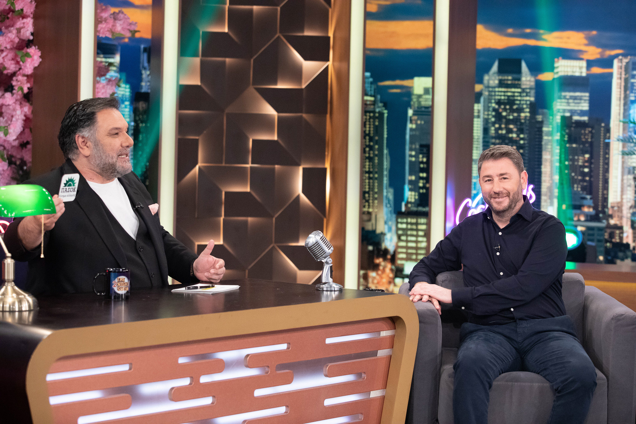 THE NIGHT SHOW ΑΝΔΡΟΥΛΑΚΗΣ