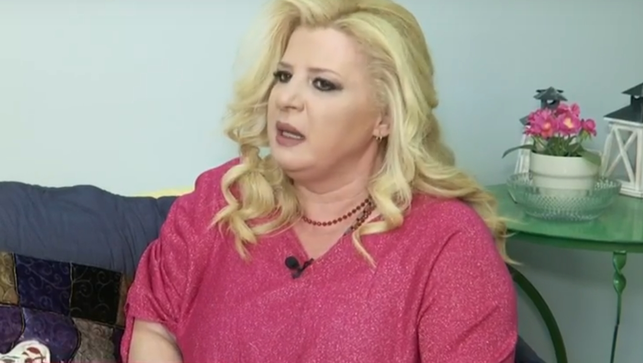 Αθηνά Καμπάκογλου