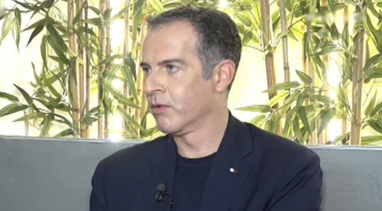 Άρης Καβατζίκης