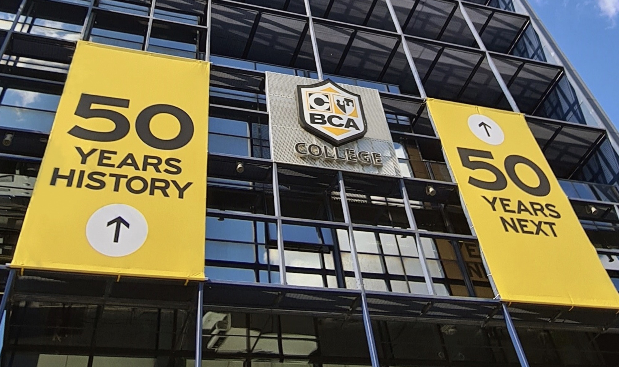 Η ελληνική εκπαίδευση κατακτά το Λονδίνο