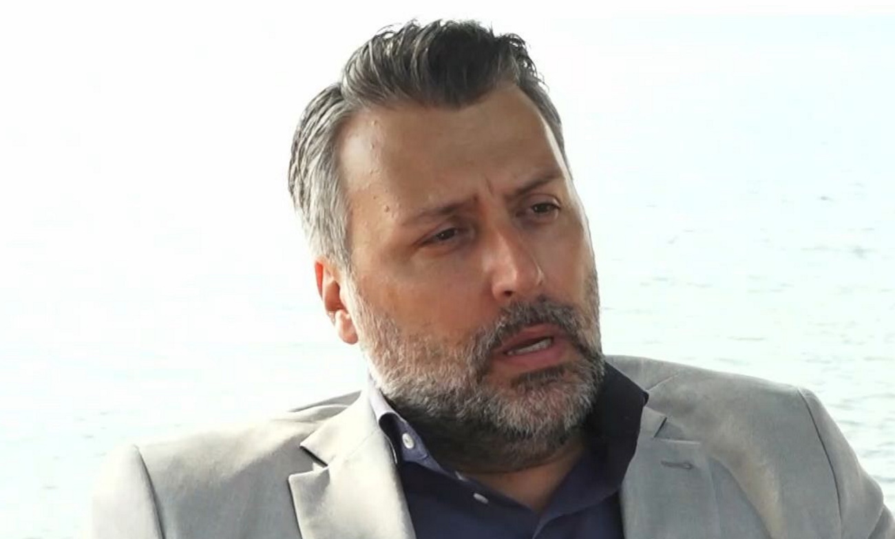 Γιάννης Καλλιάνος
