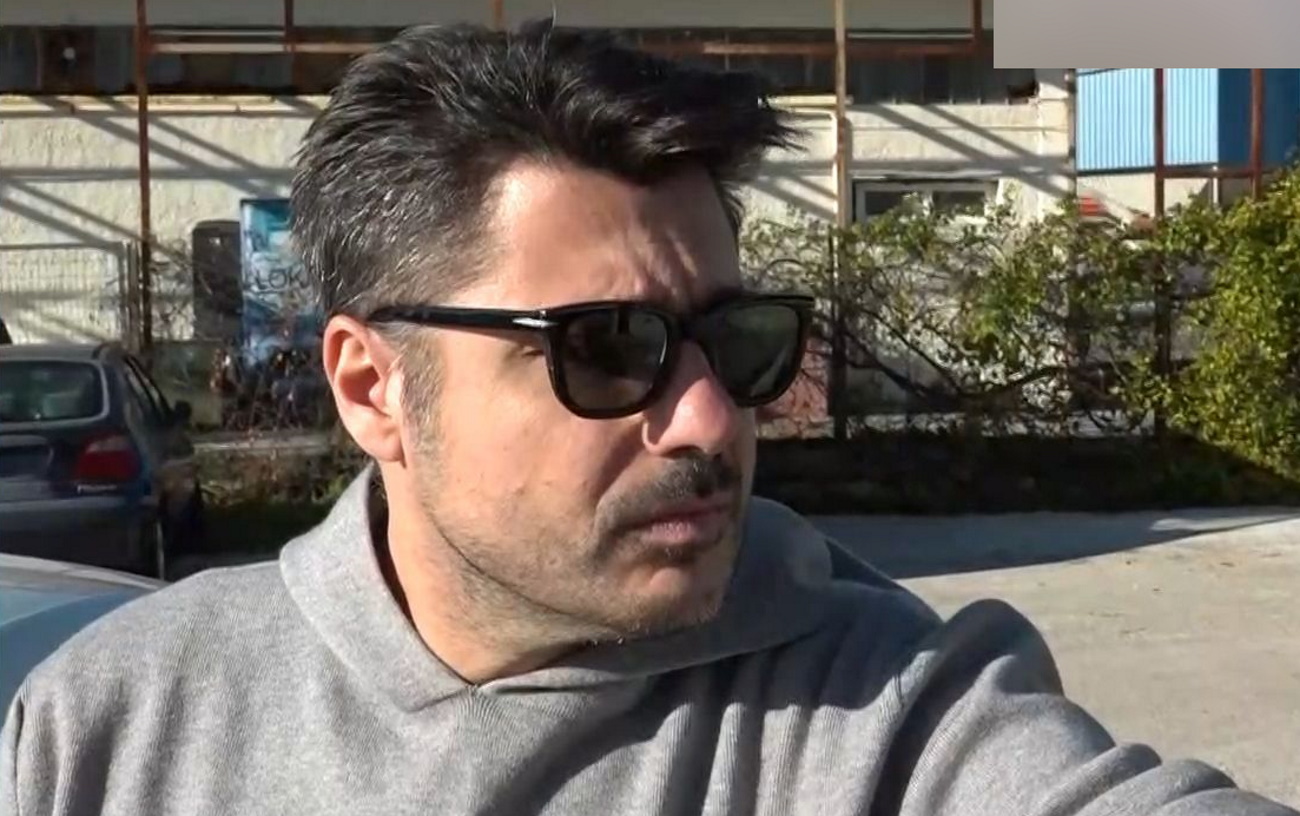 Λάμπρος Κωνσταντάρας