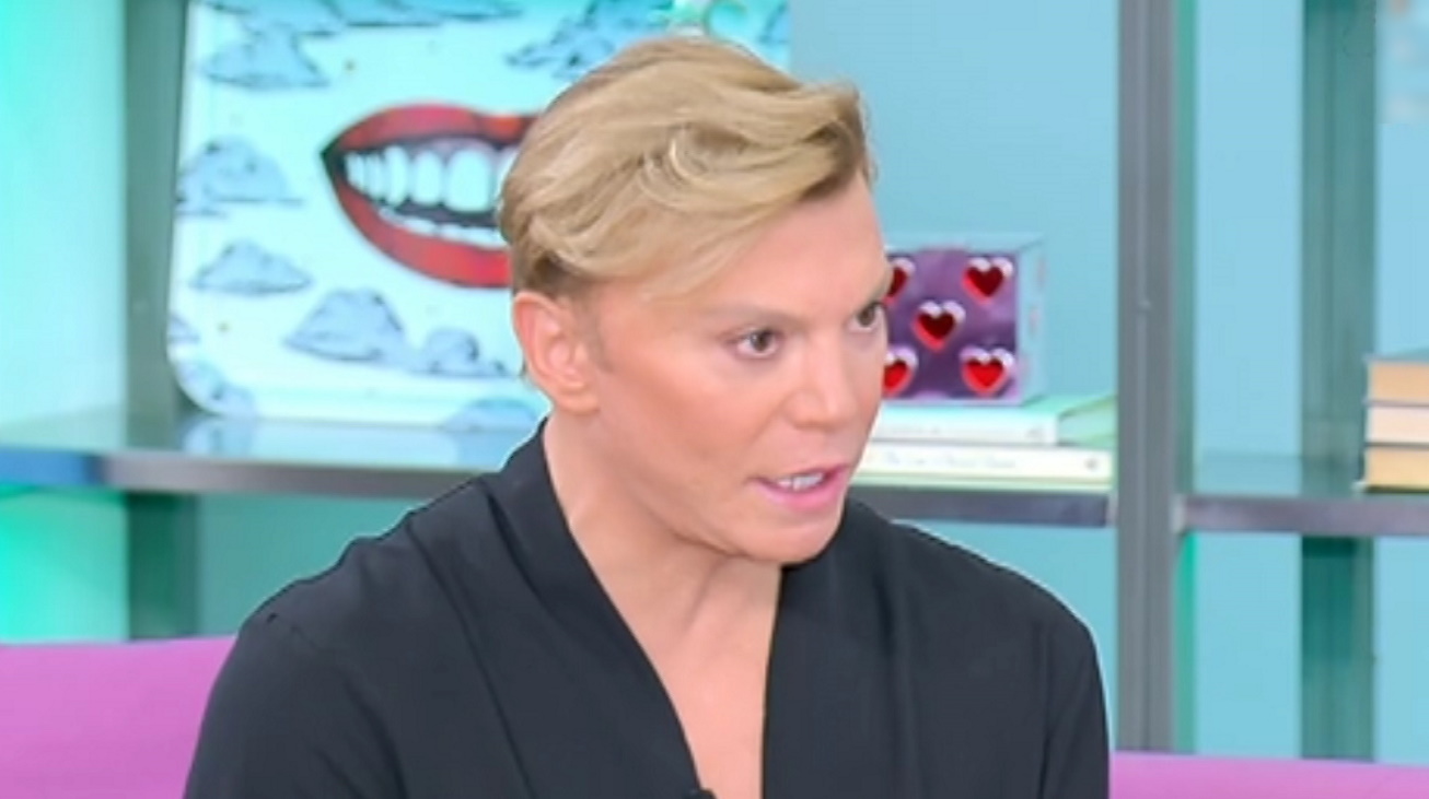Τάκης Ζαχαράτος