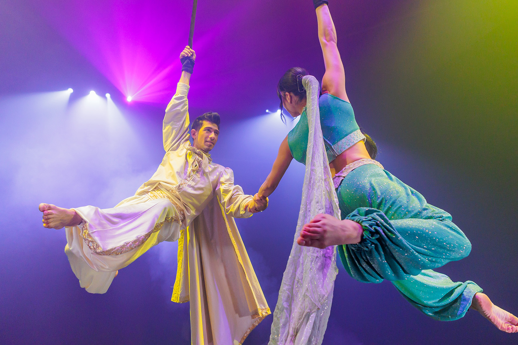 ΑΛΑΝΤΙΝ THE SHOW ΣΧΟΙΝΙΑ