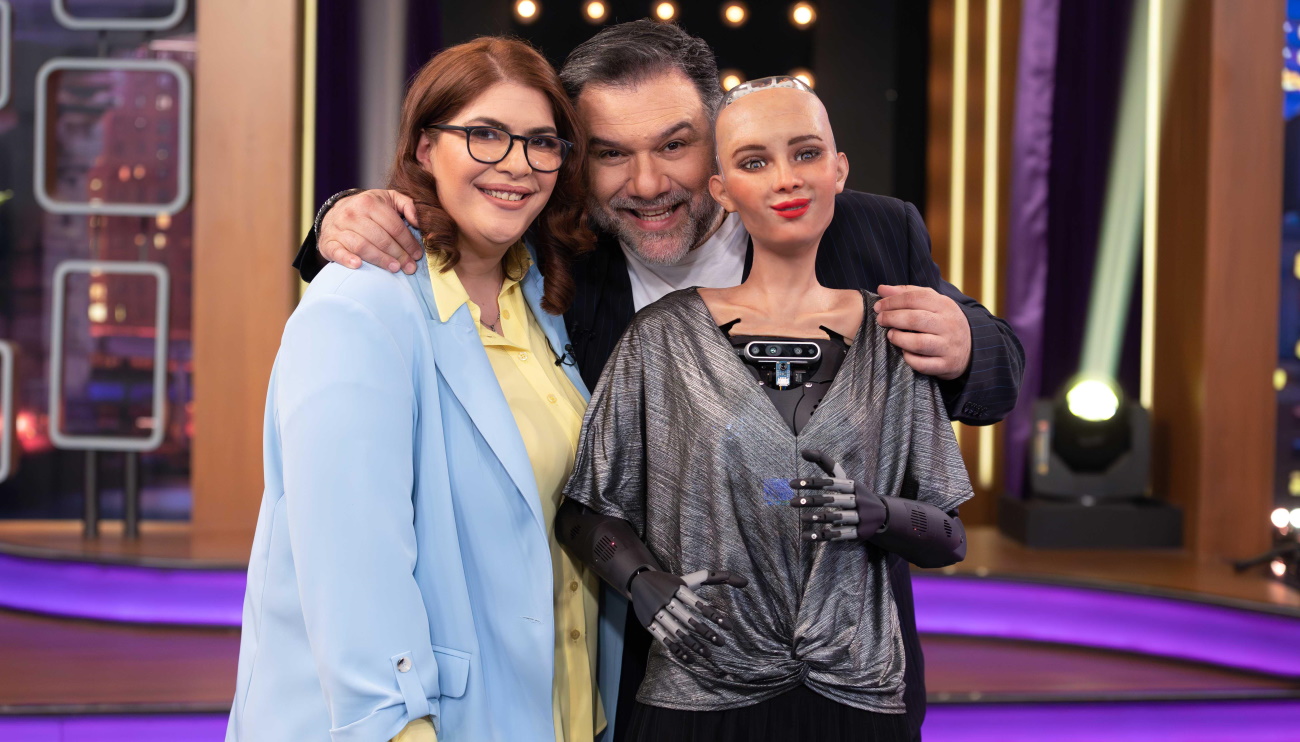 The 2Night Show: Ποιους υποδέχεται απόψε ο Γρηγόρης Αρναούτογλου;