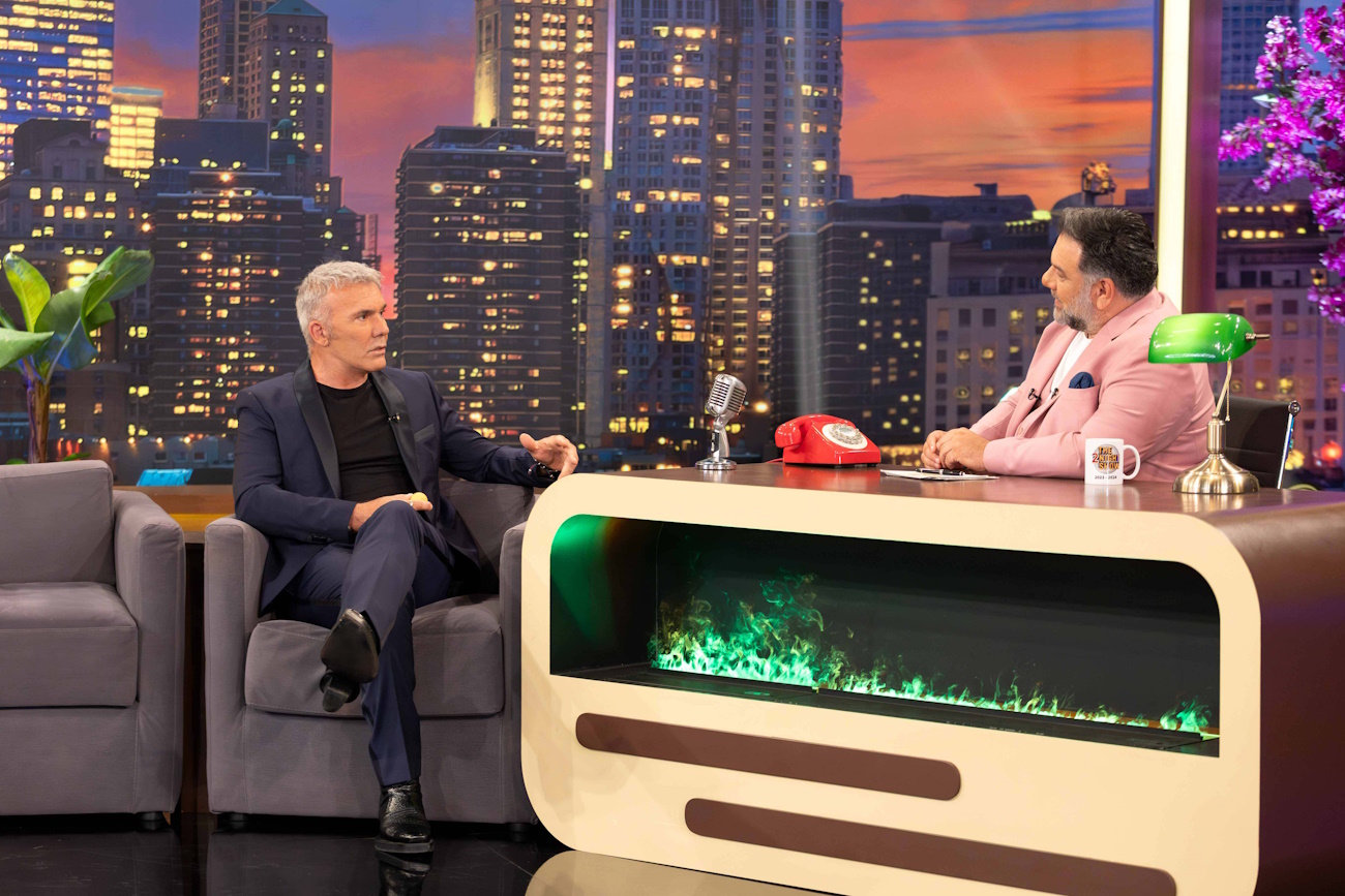 The 2Night Show: Ο Στέλιος Ρόκκος συναντά τον Γρηγόρη Αρναούτογλου