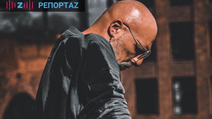 Νίκος Μουτσινάς
