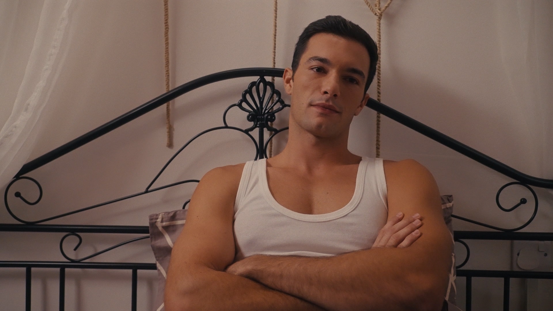 Γη της Ελιάς: Ο Δημοσθένης ενδίδει στο στενό μαρκάρισμα της Ζωής