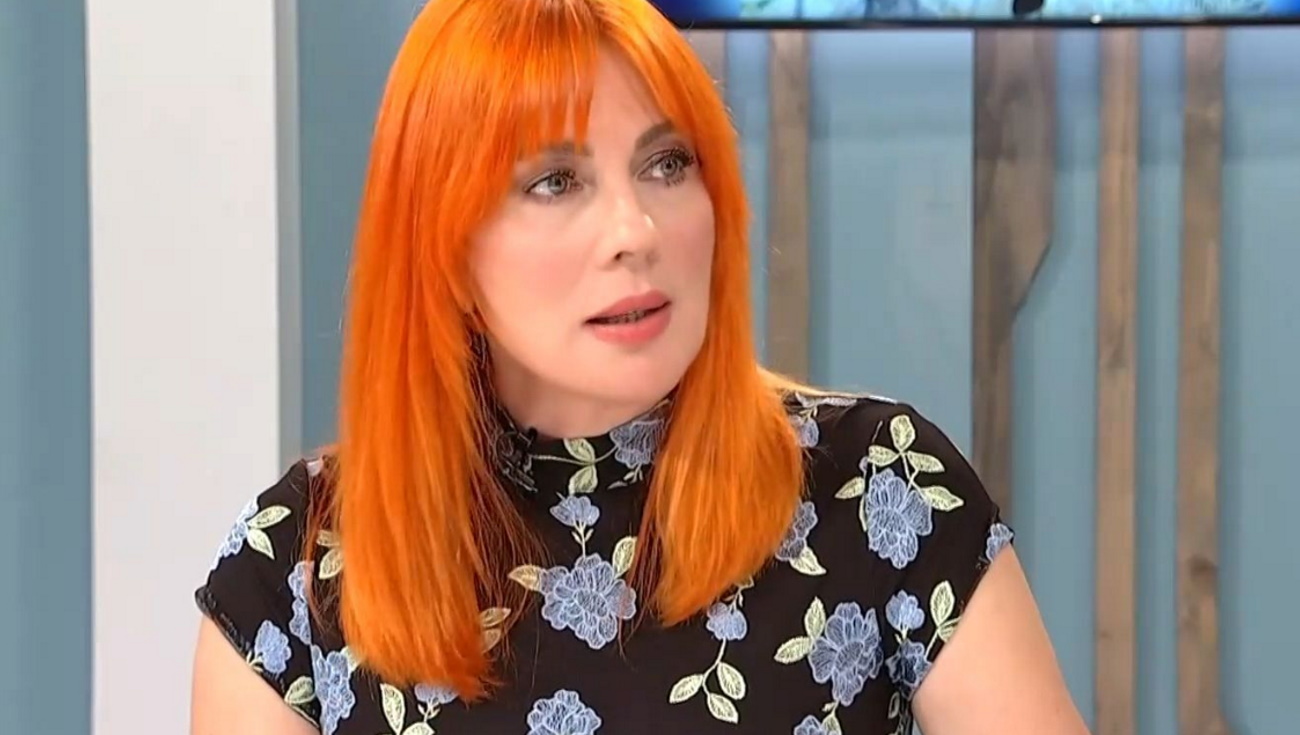 Σμαράγδα Καρύδη