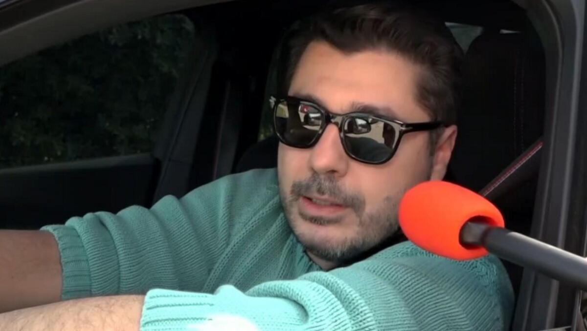 Λάμπρος Κωνσταντάρας
