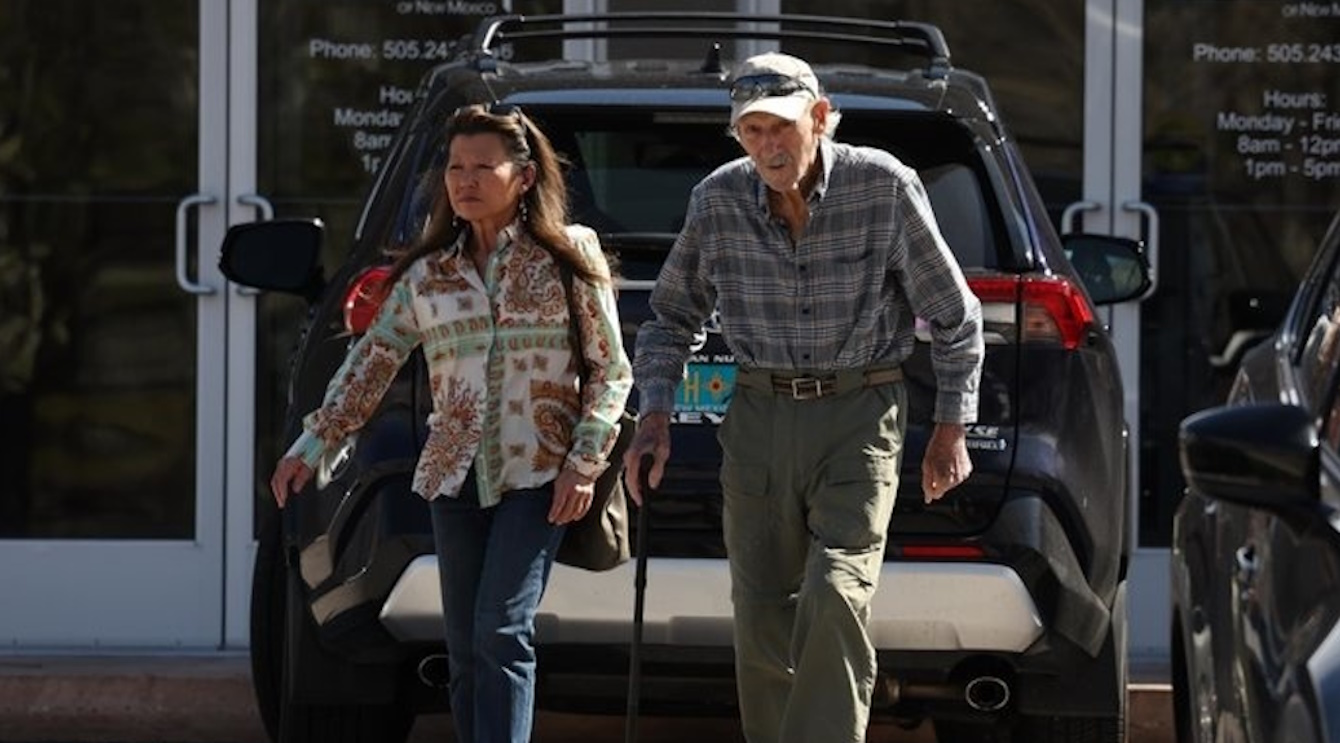 Τζιν Χάκμαν: Αποκαλύφθηκε η αιτία θανάτου του – Για μία εβδομάδα ζούσε με την νεκρή σύζυγό του