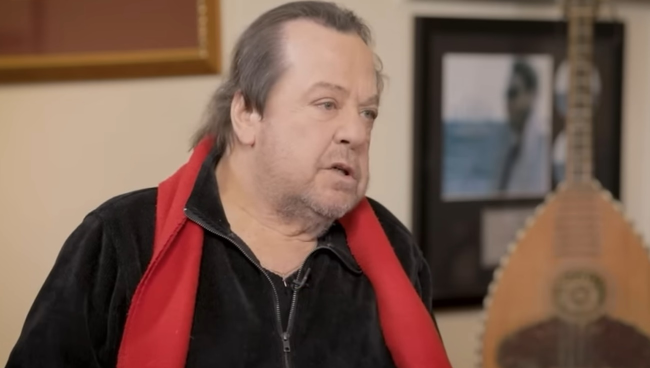 Γιάννης Πάριος