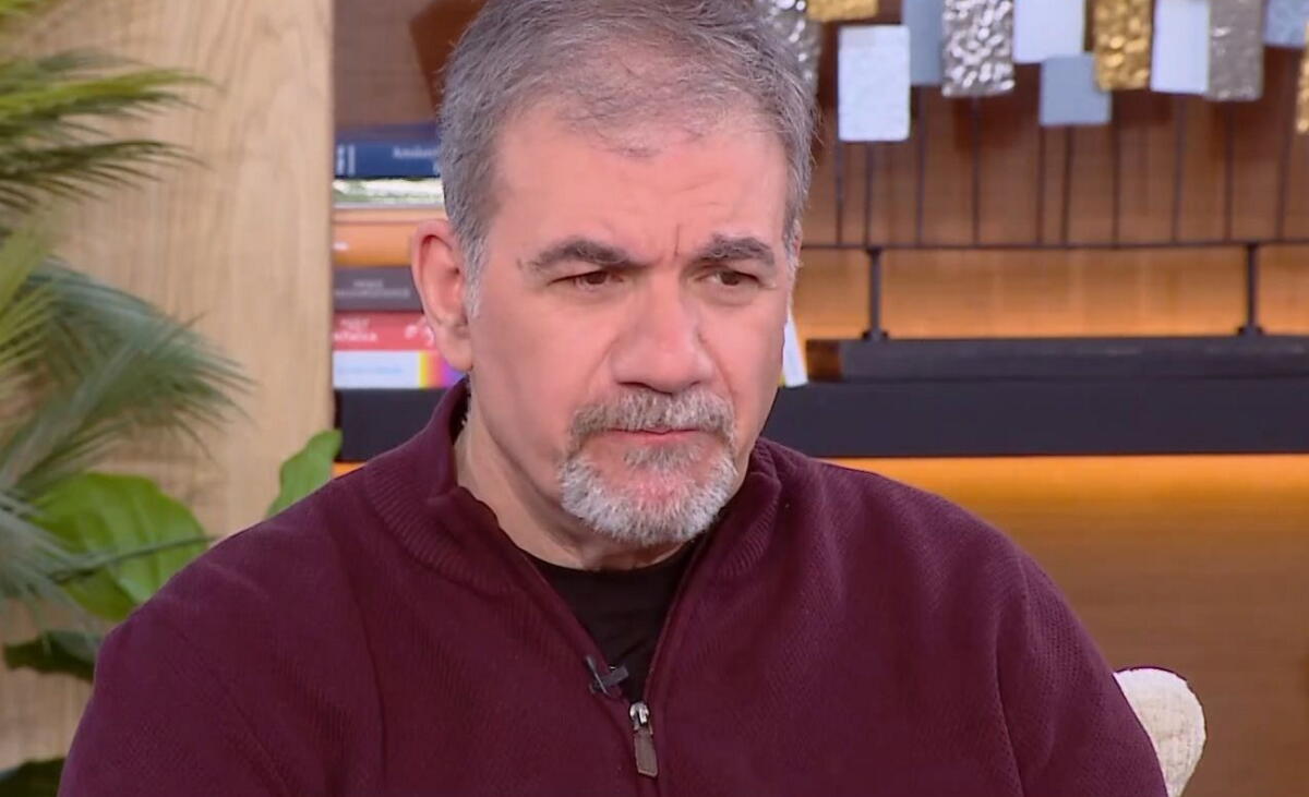 Δημήτρης Σταρόβας