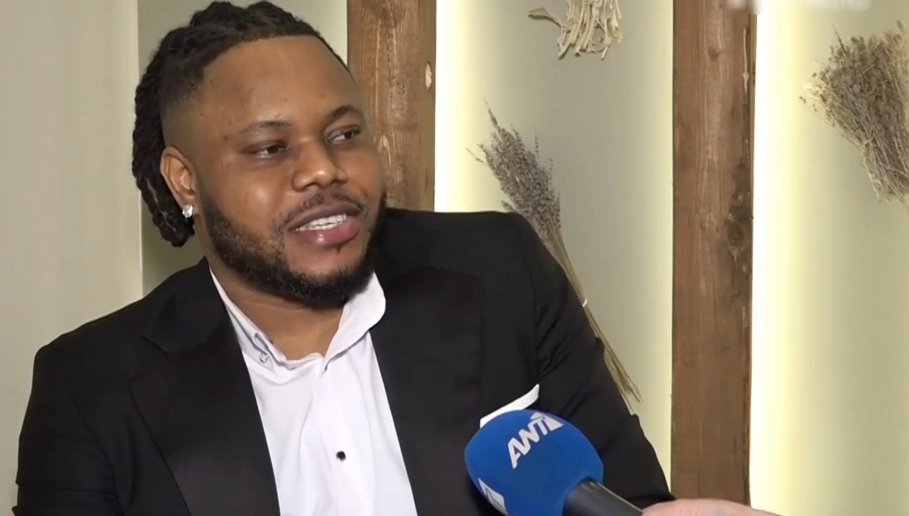 Φράνσις Αντετοκούνμπο