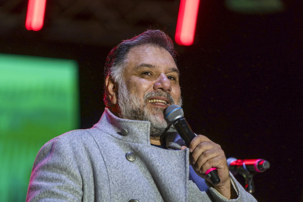 Γρηγόρης Αρναούτογλου