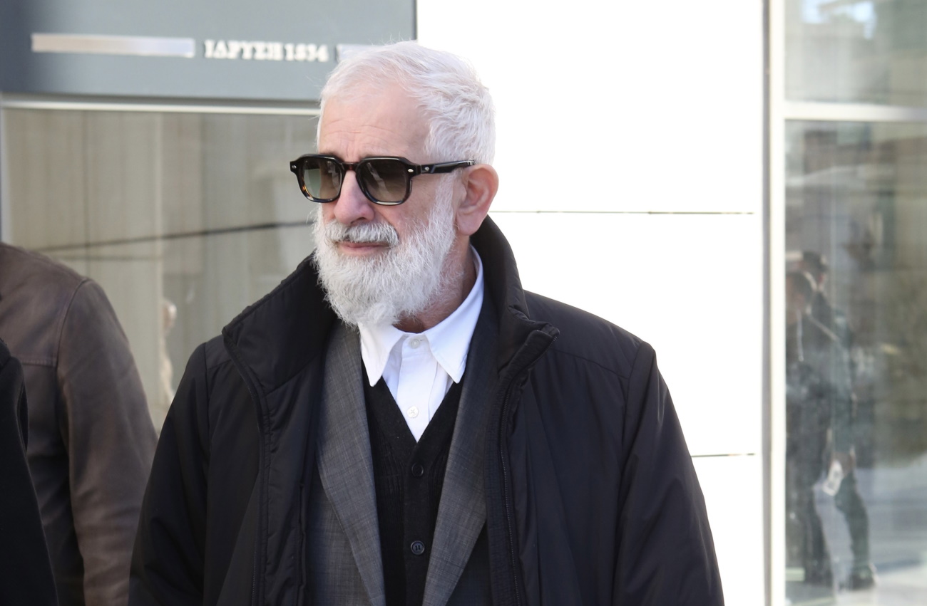 Πέτρος Φιλιππίδης