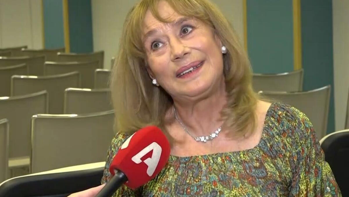 Γωγώ Ατζολετάκη
