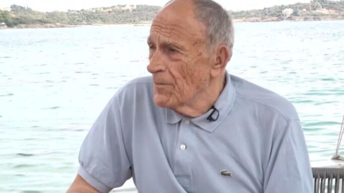 Γιάννης Δημαράς