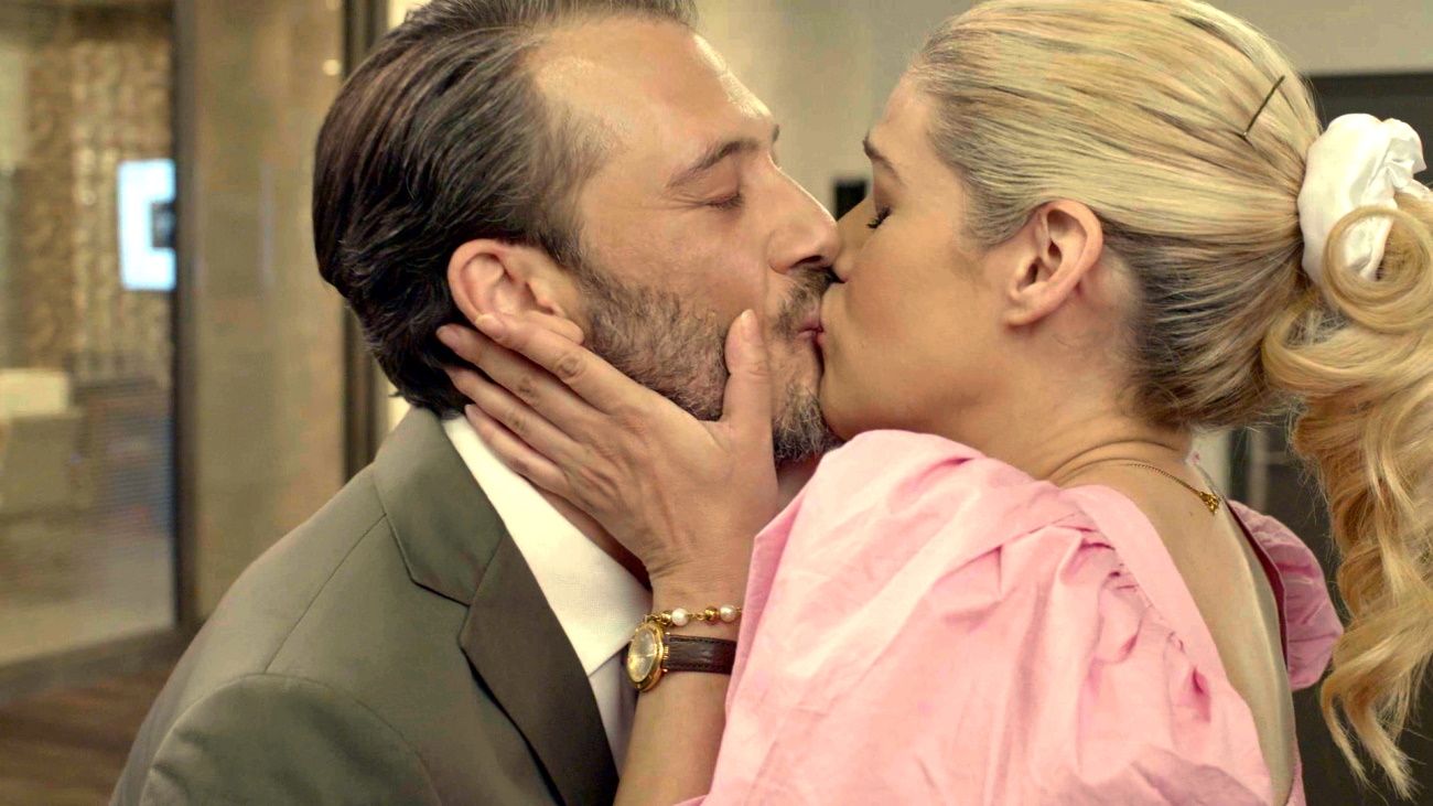 Μαμά στα κρυφά