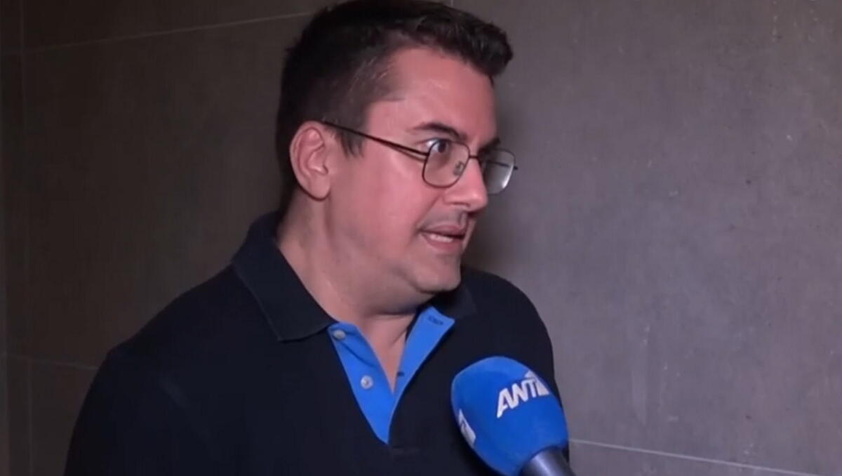Πάνος Κατσαρίδης
