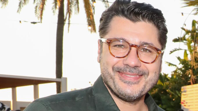 Λάμπρος Κωνσταντάρας