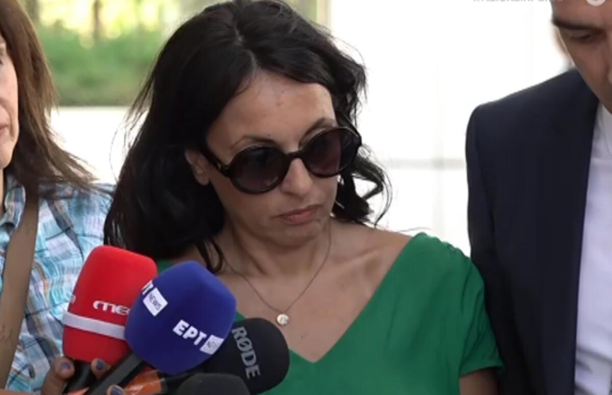 Πέτρος Φιλιππίδης