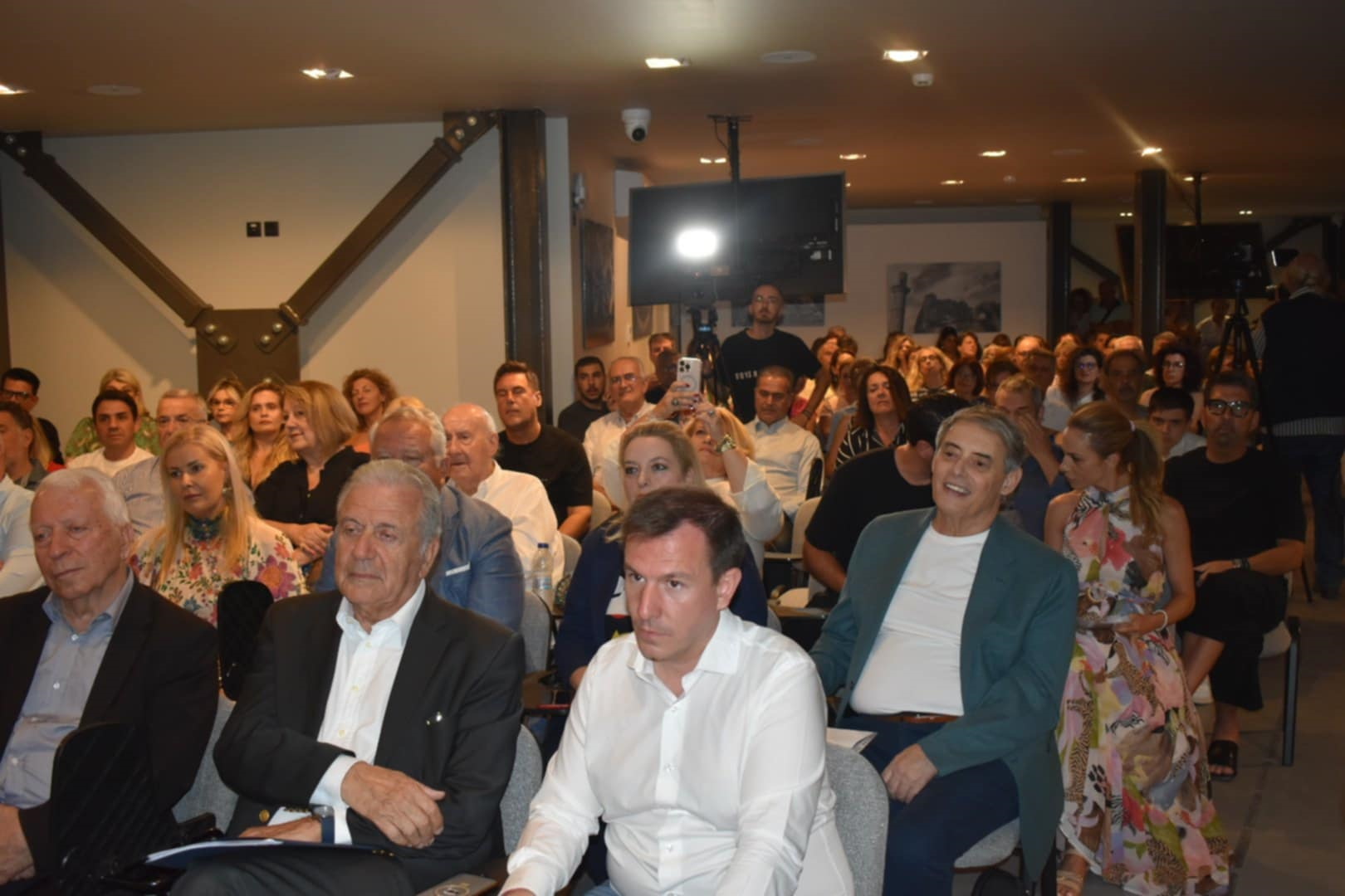 Μεγάλη επιτυχία για το 2ο Φεστιβάλ Σαπφούς στη Μυτιλήνη