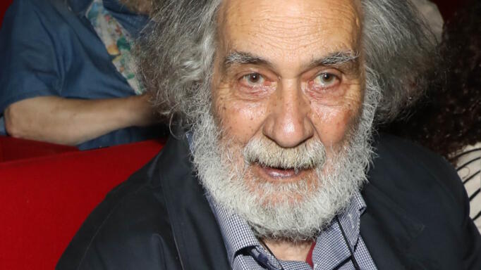 Κώστας Αρζόγλου