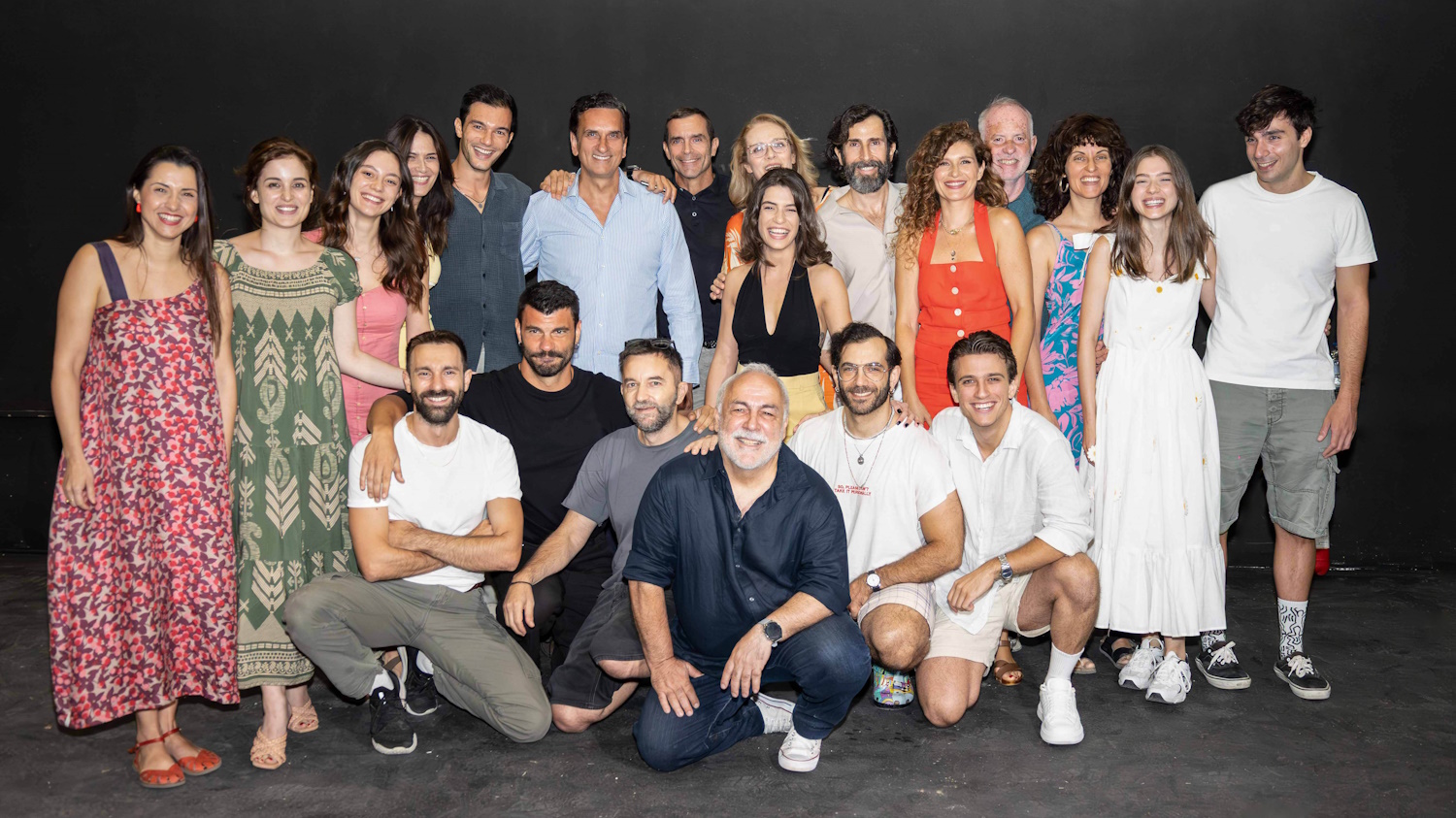 Ο Δικαστής: Backstage από την ανάγνωση του σεναρίου της νέας σειράς με τον Κωνσταντίνο Μαρκουλάκη