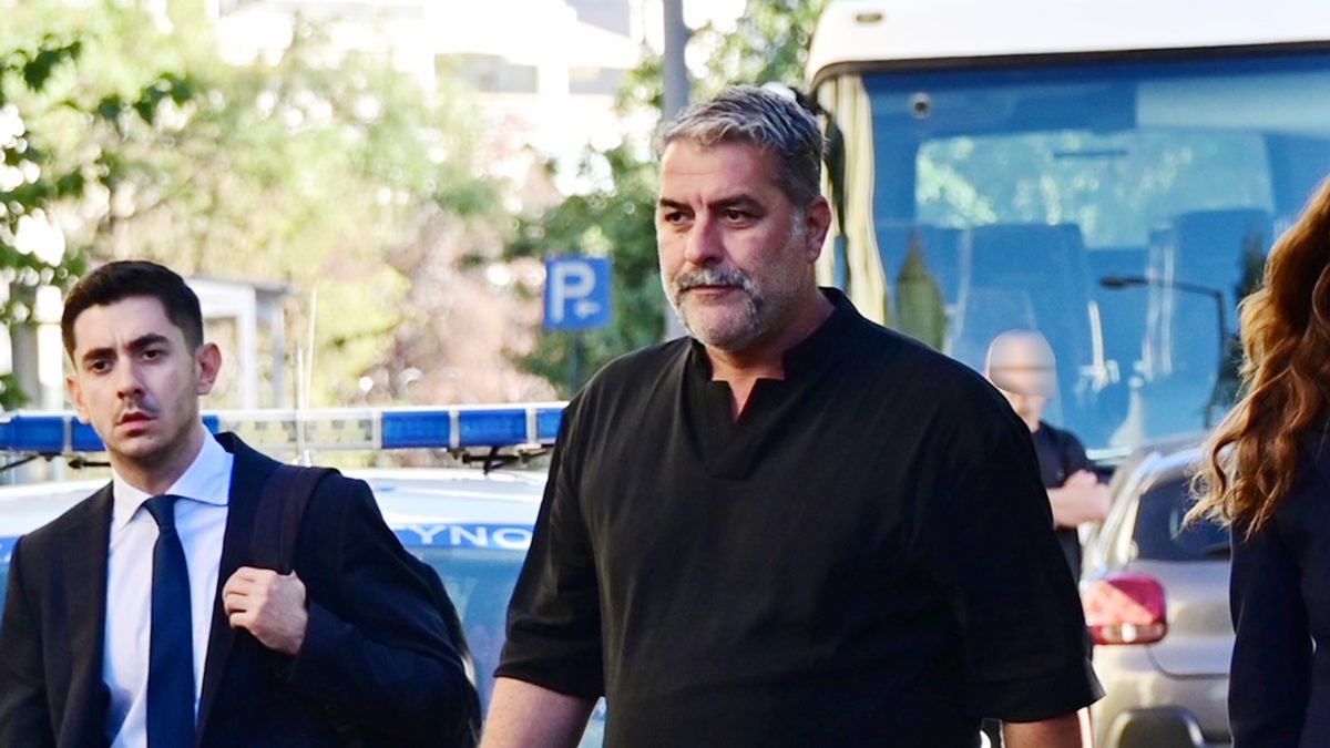Βασίλης Μπισμπίκης