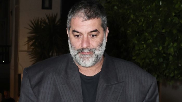Βασίλης Μπισμπίκης: “Σε μια στροφή βρήκα δυο οχήματα κοντά στο σπίτι μου, αυτό είναι όλο, ήρθα να δώσω μια κατάθεση και θα φύγω”