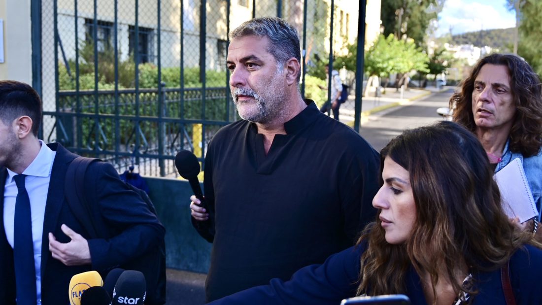 Βασίλης Μπισμπίκης