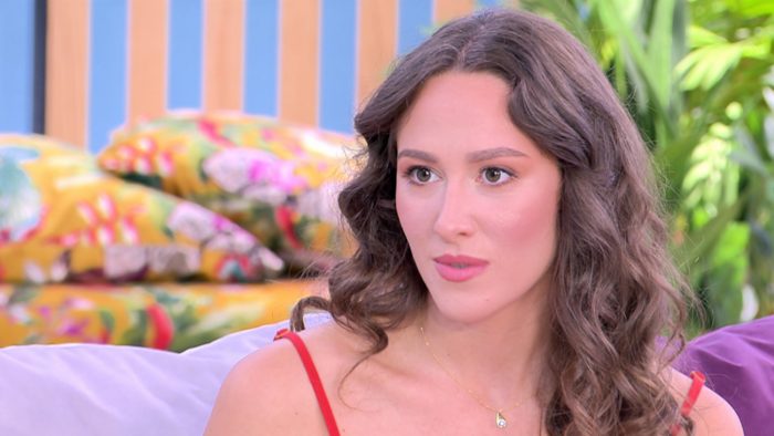 Ελευθερία Πάλλα για «Άγιο Έρωτα»: «Η Σοφία βλέπει πολλούς εχθρούς απέναντί της, δεν μπορώ να τη δικαιολογήσω»