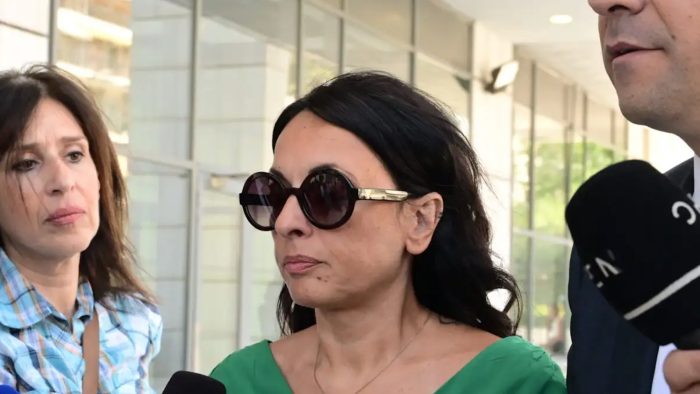 Αφροδίτη Γεωργούση για Πέτρο Φιλιππίδη: «Στη δίκη είπαν ότι δεν είμαστε αρκετά όμορφες για να μας βιάσει»