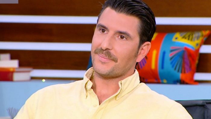 Ο Γιώργος Γεροντιδάκης απάντησε για την προσωπική του ζωή: “Με ενδιαφέρει να κινούμαι με το κεφάλι καθαρό”