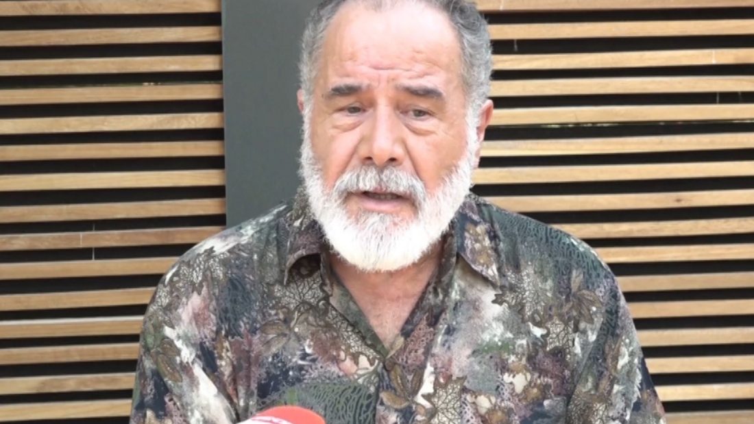 Θοδωρής Κατσαφάδος