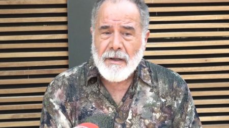 Θοδωρής Κατσαφάδος