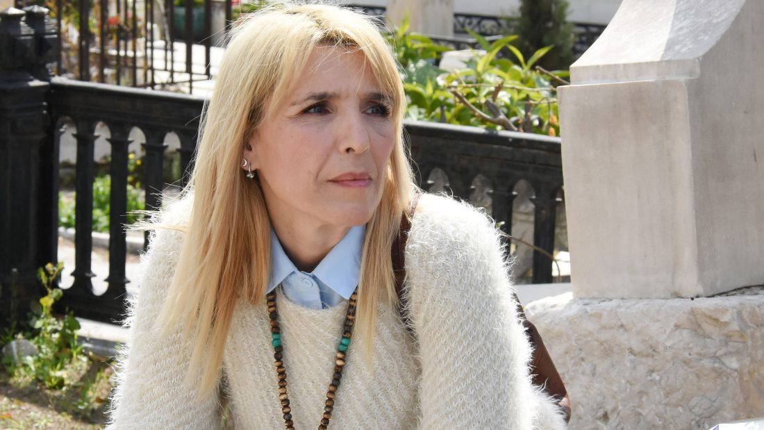 Ρένα Κουβελιώτη