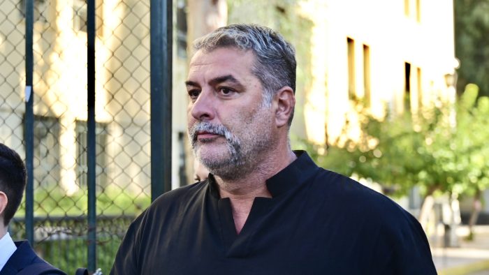 Βασίλης Μπισμπίκης