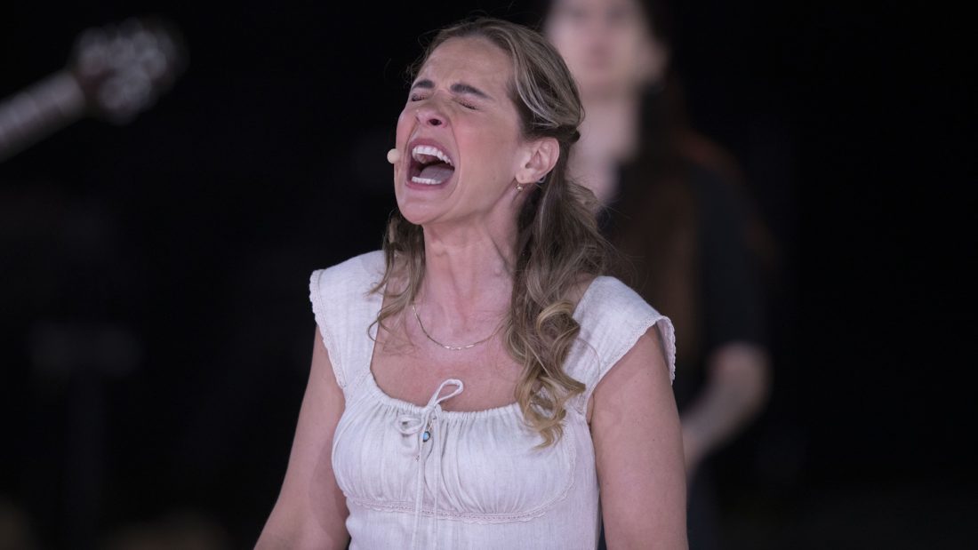 Νατάσα Μποφίλιου