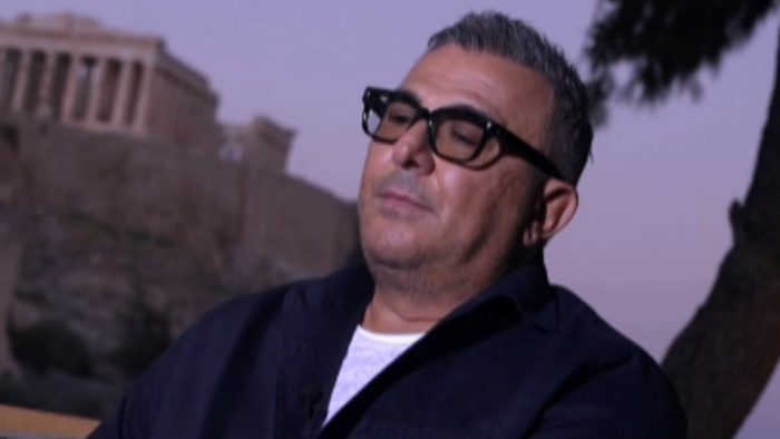 Αντώνης Ρέμος: “Ελπίζω η Μαρινέλλα να ανοίξει τα μάτια της για να αποχαιρετιστούμε, φτάσαμε στο σημείο να πούμε γιατί δεν έγινε το μοιραίο εκείνο το βράδυ”