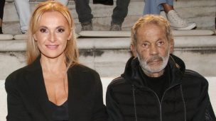 Ηρώ Σαΐα για Σταύρο Ξαρχάκο: Βλέπω πολλή αγάπη, αλλά και αυστηρότητα και πειθαρχία, στα μάτια του