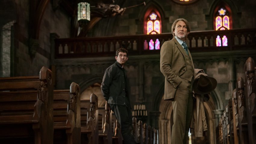 Wake Up Dead Man: Στα Μαχαίρια – H μουσική, οι αναφορές στην Agatha Christie και τα fun facts που ίσως δεν πρόσεξες