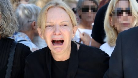 Γιούλη Ζήκου
