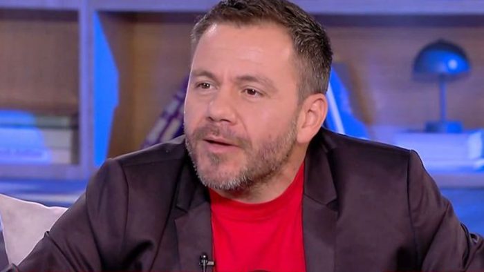 Ευτύχης Μπλέτσας: «Με την Ηλέκτρα στο πρώτο ραντεβού ήπιαμε χυμό και πήγαμε σε κάτι κούνιες»