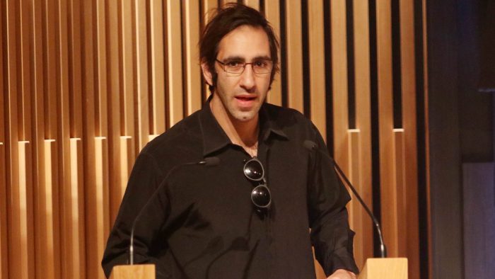 Χάρης Φραγκούλης: «Αν αρρωστήσει φίλος μου, δεν θα διαφημίσω απλά γιαούρτι αλλά θα αλειφτώ με οτιδήποτε»