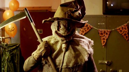 8 ταινίες τρόμου για να γιορτάσεις το Halloween όπως του αξίζει