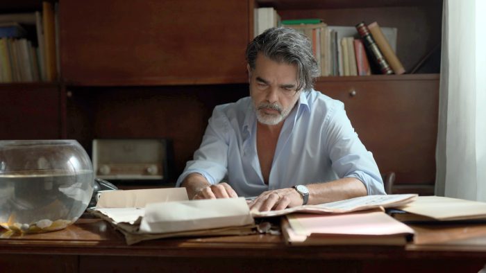 Ηλέκτρα: Ένα τσαλακωμένο γράμμα απειλεί να τινάξει τα πάντα στον αέρα