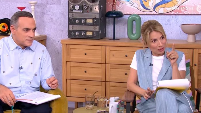 Η Μαρία Ηλιάκη ξάφνιασε τον καλεσμένο: «Εσύ ξύπνησες 7 η ώρα και είπες θα πάω έτσι στην τηλεόραση;»