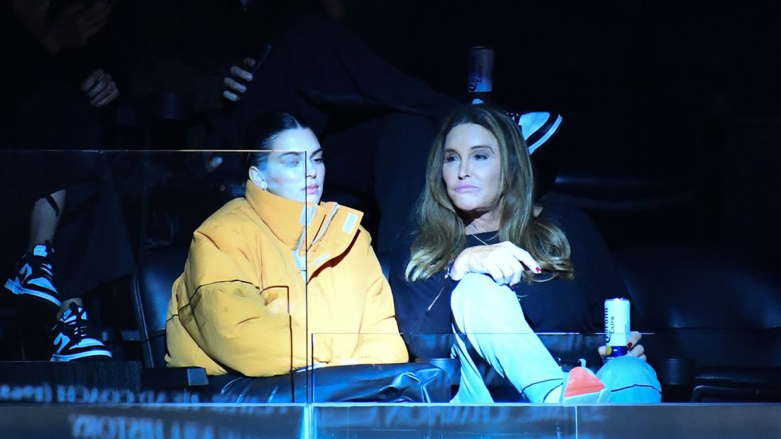 Kendall Jenner για Caitlyn Jenner: «Την αγαπώ, είναι ο πατέρας μου, αλλά κάποιες φορές εκνευρίζομαι μαζί της»